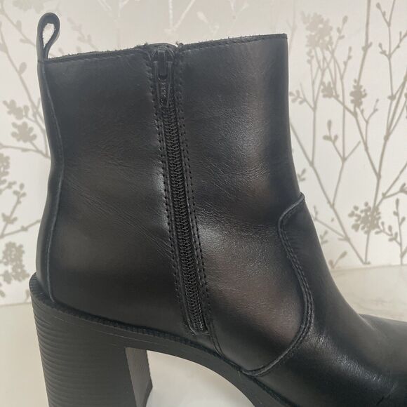 House of Harlow 1960 Hawthorne Ankle Boot Black Leather Chunky Heel size 10 NWO - Picture 11 of 14
